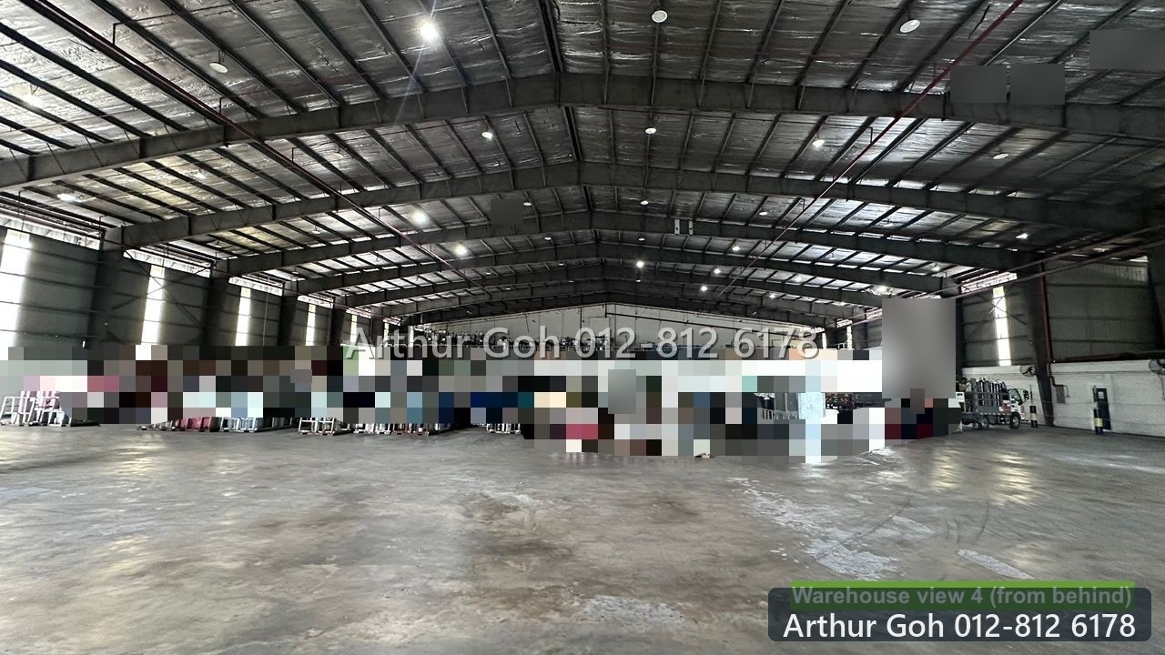Spacious detached factory warehouse interior in Shah Alam