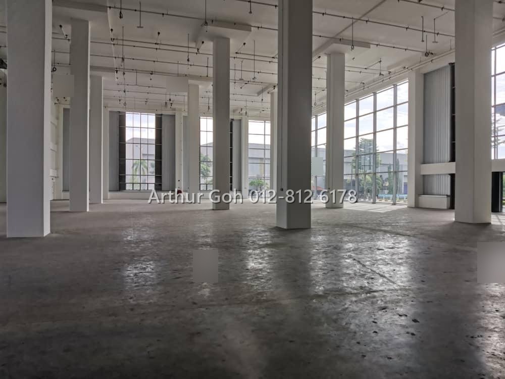 Alternative ground-floor factory interior